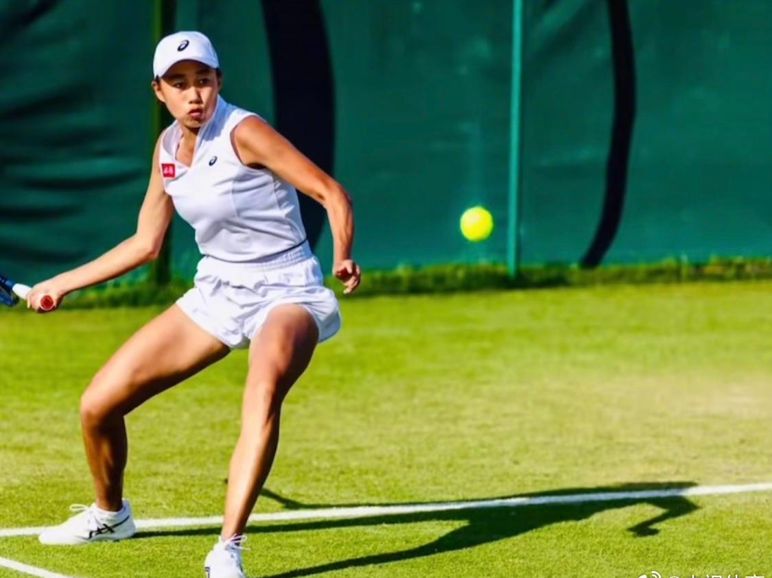 Young Star Zhang Shuai vs Veteran Cristiano Ronaldo – Dreams Know No Age