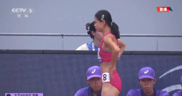 When My Weibo Stream Froze During Mo Jiadie’s Race, I Finally Understood What Overseas Chinese Are Missing