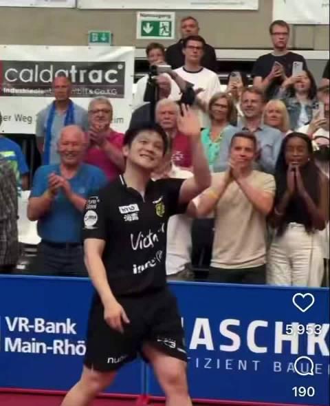 When Fan Zhendong Plays in Germany, the Stadium Roars So Loud They Don’t Need Background Music