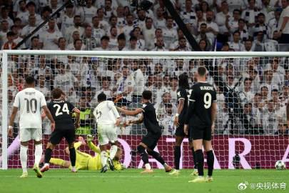 How Overseas Chinese Can Unlock Mainland Streaming: While Watching Bellingham's Champions League Magic