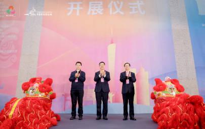 Unlock the World of Entertainment: How Overseas Chinese Can Finally Stream Mainland Shows Without Restrictions