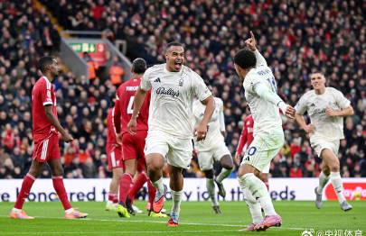 Shocking! Liverpool's 7-Game Nightmare - How to Watch Premier League from Overseas Without Blackout Restrictions