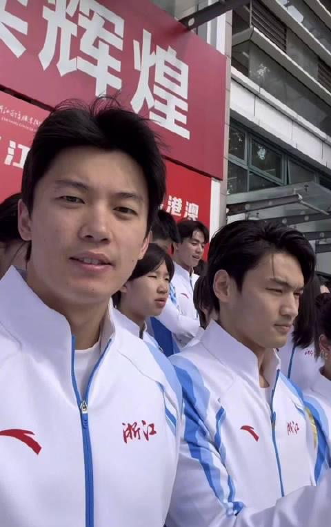 How Overseas Chinese Can Unlock Mainland Entertainment: From Wang Shun's Candid Vlog to Streaming Freedom